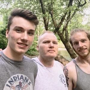 Meet your Posher, Teddy